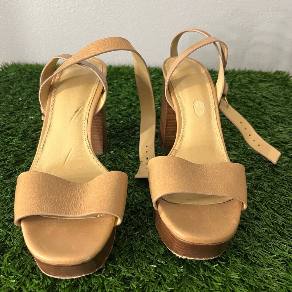Michael Kors Tan Platform Heels - Picture 2 of 5